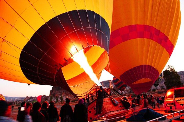 Sunrise VIP Hot Air Balloon Ride in Luxor
