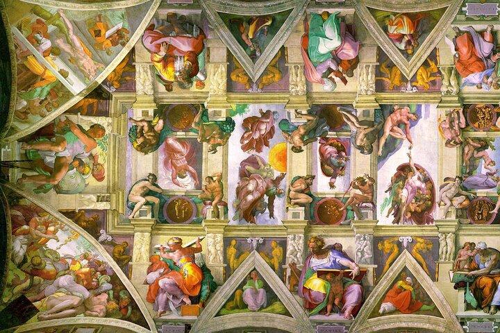 Group Tour Vatican Museum & Sistine Chapel