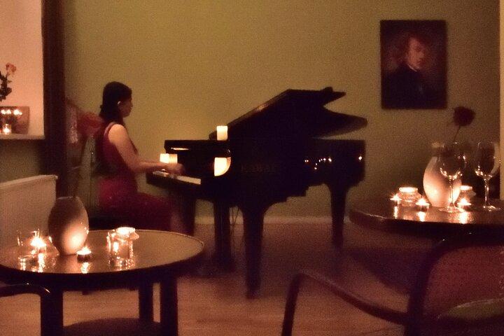 CHOPIN - Painted by Candlelights with Wine: Warsaw Concert