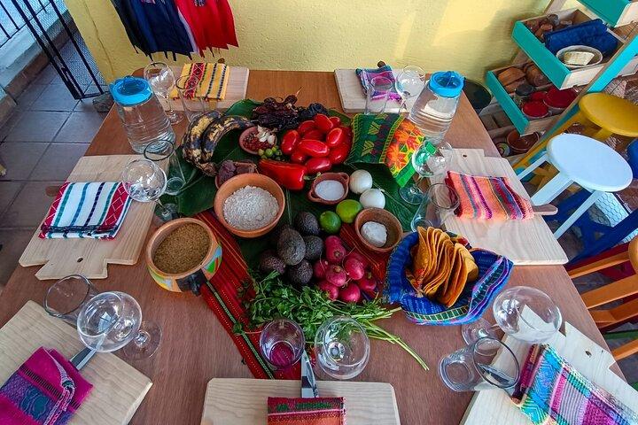 Guatemalan Cooking Class & Market Tour