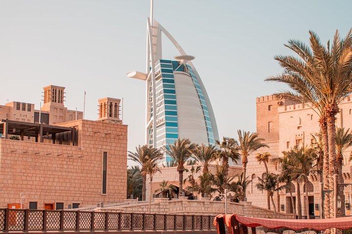 Dubai City Tour with Frame and Lake ride tickets