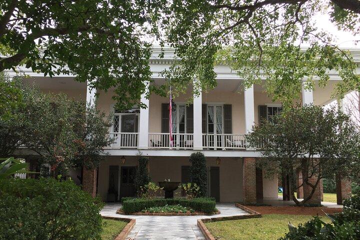 45-Minute Garden District Highlights Tour in New Orleans