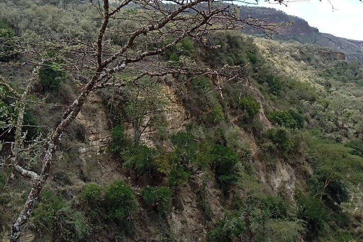 2 Days Private Tour to Lake Nakuru and Hell's Gate Park