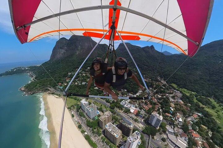 Hang Gliding & Paragliding in Rio de Janeiro