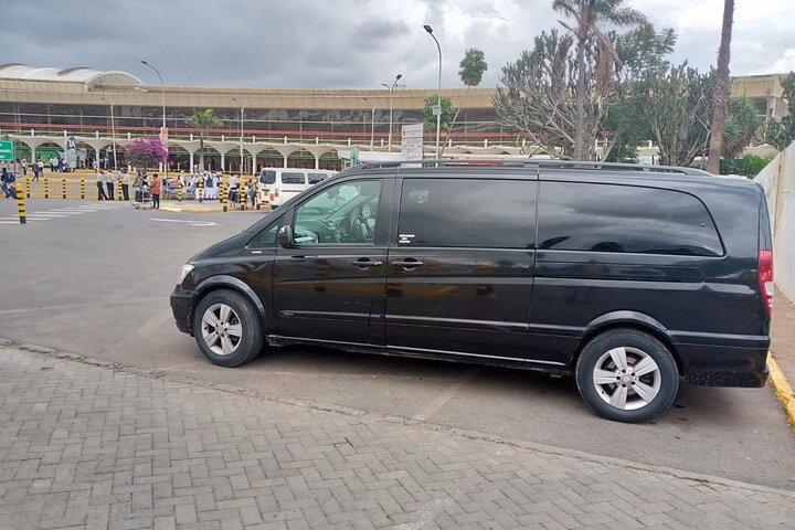 Private car and driver with luxury Mercedes Viano in Nairobi