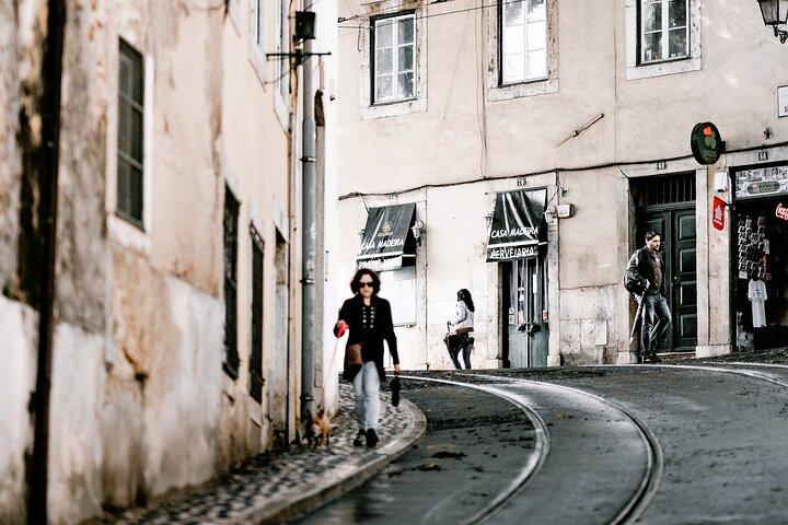 Half-Day Unforgettable Historical Lisbon on Tuk-Tuk