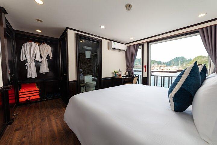 Cruise 3-Day 2-Night Luxury Ha Long Bay Tour from Hanoi