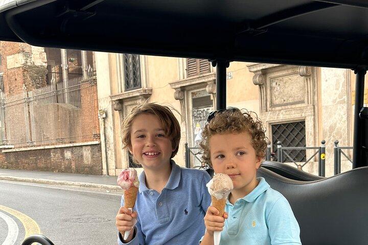 Enjoy Rome Full day tour in Golf Cart with Catacombs