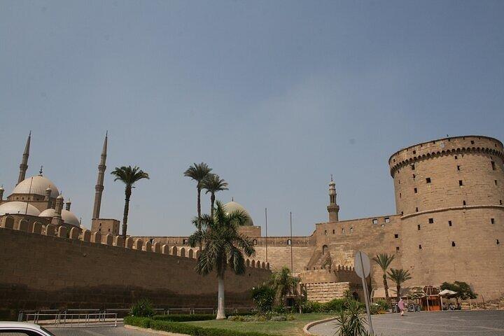 Egyptian Museum Citadel and Old Cairo Day, professional driver