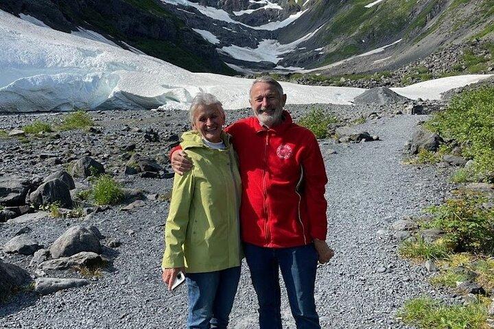 Seward to Anchorage Cruise Transfer & Wildlife Tour