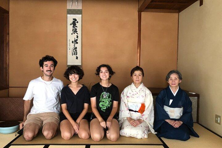 Kanazawa 4hr Private Tour with Government Licensed Guide
