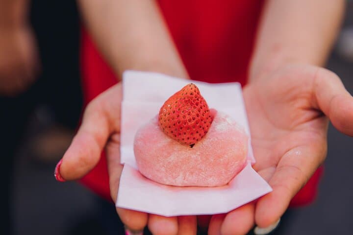 Inside Tokyo’s Kitchen: Tsukiji Market, Food & Culture Tour