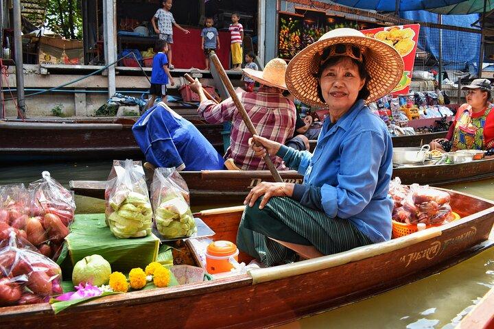 Ayutthaya Bicycle Hike & ATV to Top Attractions & Floating Market