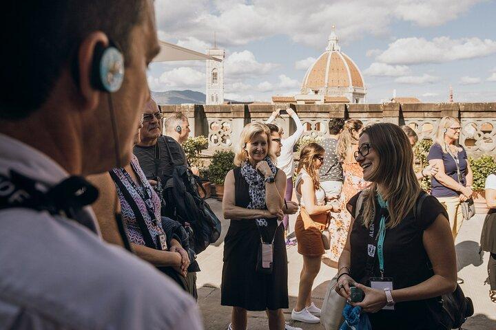 Florence in a Day: Skip the line David, Uffizi, Duomo & City Tour