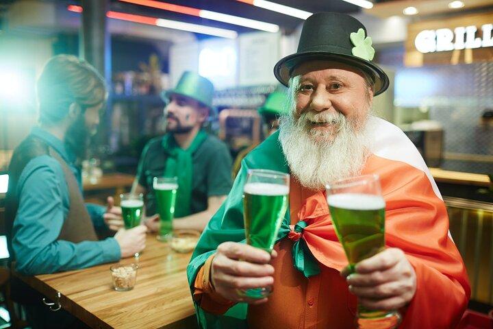 Irish Beer Tour in Dublin with Guinness Storehouse Tickets