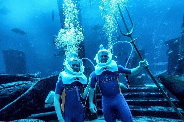 Dubai: Lost Chambers Aquarium in Atlantis with Optional Transport
