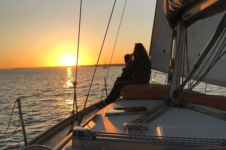 Lisbon Sailing with Wine and History – Small Group (max 10)
