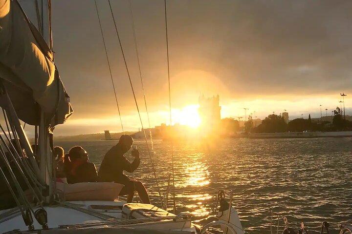 Lisbon Sailing with Wine and History – Small Group (max 10)