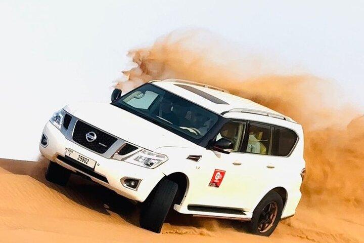Dubai Private Family Desert Adventure Dinner, Camel, and Show