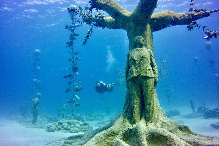 Musan Underwater Park with private Guide- no certification needed