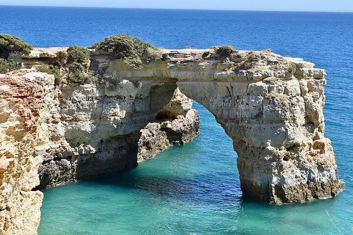 Lisbon to Algarve Private Transfer Up to 4 Stops