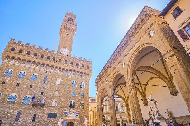 Best of Florence walking tour & Accademia Gallery- monolingual small group tour