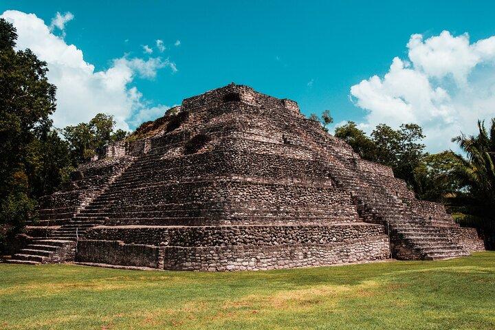 Chacchoben Mayan Ruins and Bacalar Lagoon from Costa Maya
