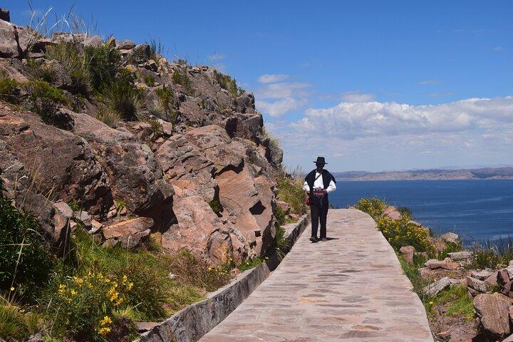 Full-Day Tour of Uros, Taquile and Sillustani from Puno
