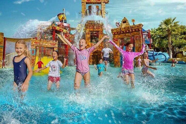 Atlantis Water Park & lost chamber aquarium w/ optional transport