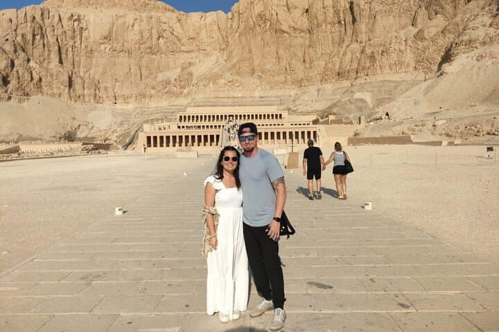 Private Full-Day Tour: Discover East and West Banks in Luxor with Lunch