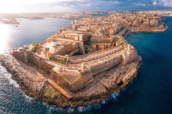 Afternoon Harbours Cruise and Free Time in Sliema incl. Transfers