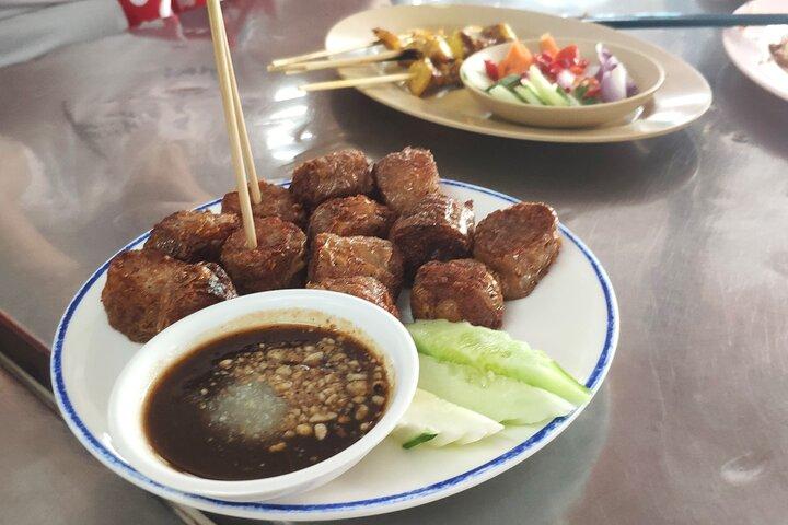 Phuket Food Tour and City Walk by Jane