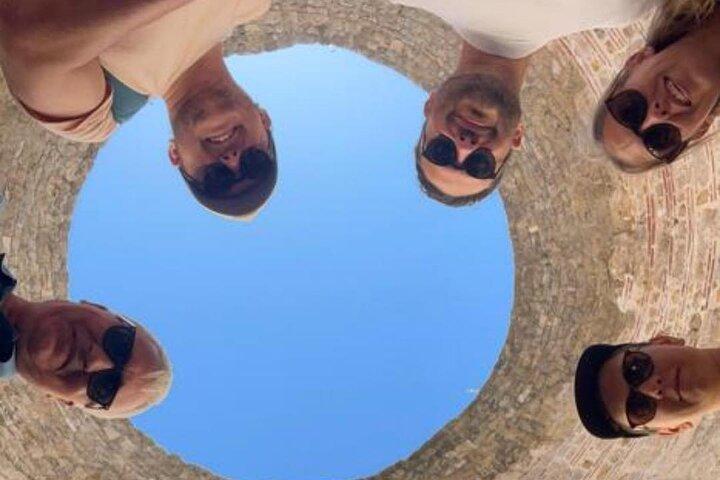 Private Split & Trogir Tour with Vineyard Wine and Sea View