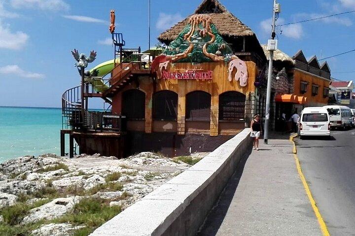Bamboo Rafting, Hip-Strip & Margaritaville Tour from Montego Bay