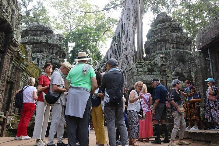 Koh Ker & Beng Mealea Full-Day Join-in Tour by Minivan