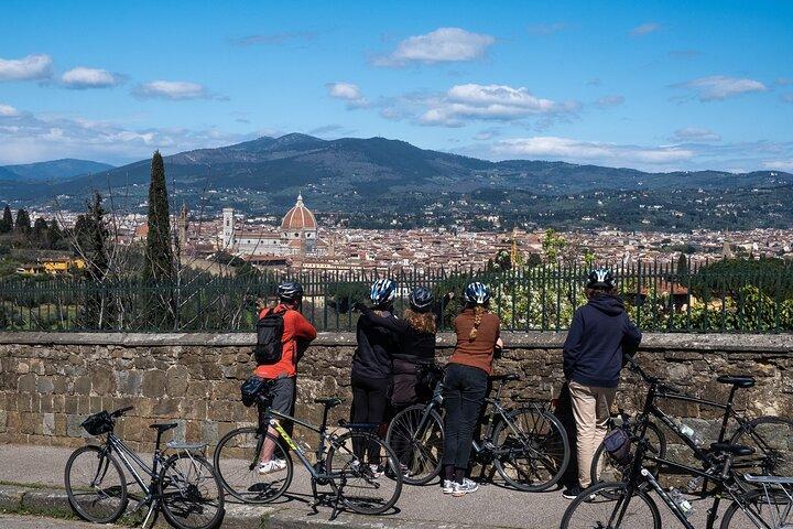 Tuscany Bike Tour with Wine, Oil and Food in the Florentine Hills