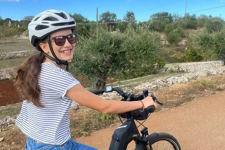 E-bike Tour to Alberobello with Visit to a Donkey Farm