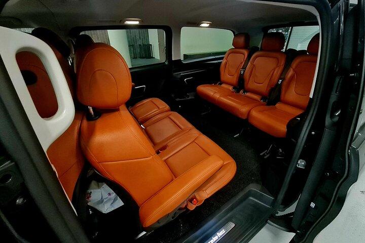 Private Airport Transfer in Singapore