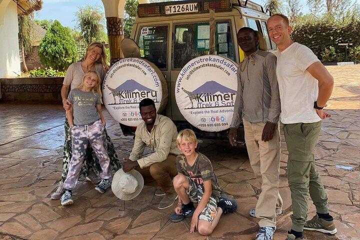 Four Day Lake Tour to Manyara and Serengeti and Ngorongoro Crater