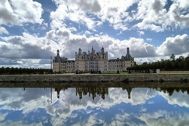 Loire Valley Ebike Tour to Chambord from Amboise