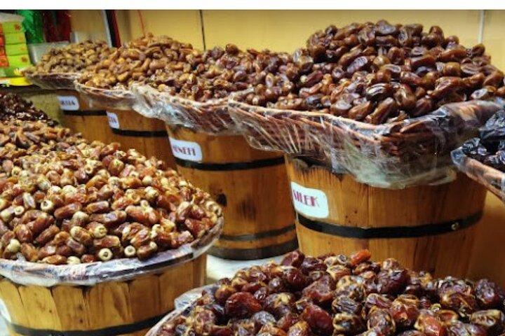 Abu Dhabi City Tour with Evening Desert Safari Hot BBQ Dinner