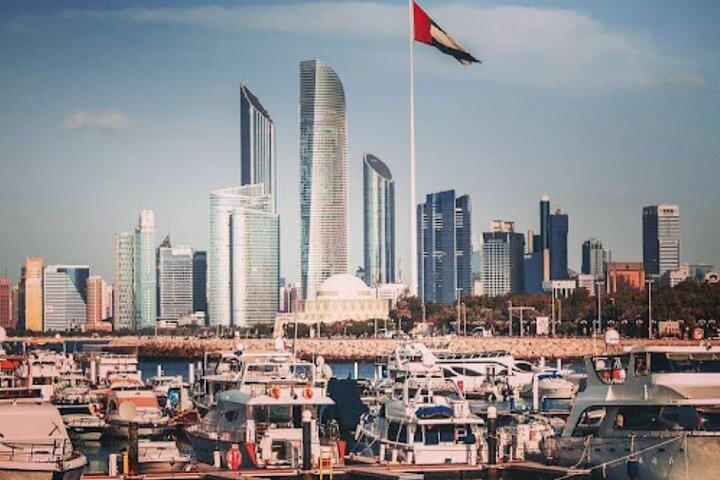 Abu Dhabi City Tour with Evening Desert Safari Hot BBQ Dinner
