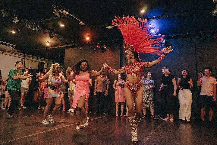 Samba Class and Samba Night Club Tour in Rio