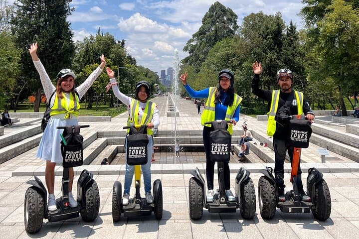 Mexico City Segway Tour: Polanco & Chapultepec Park