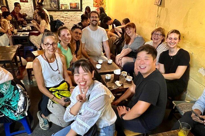 3 Hours Walking Street Food Tour with a Taste of Hanoi
