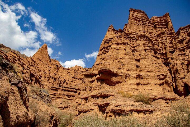Tour Kegeti gorge , Burana Tower, canyons Kok Moynok, Issyk Kul