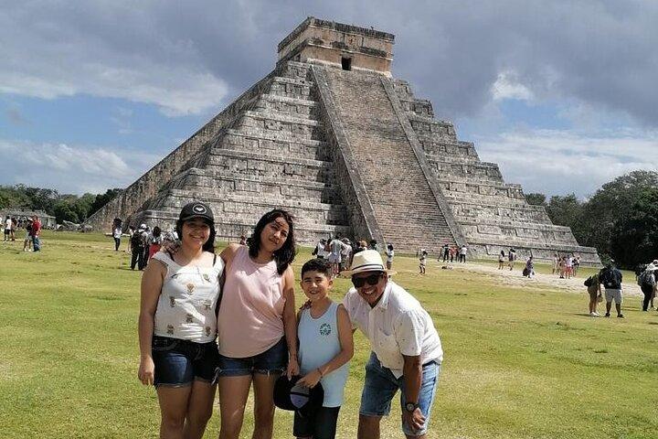 Chichen Itza and Dos Cenotes Experience from Cancun