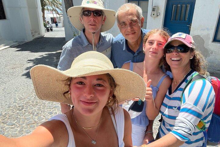 Best of Santorini Sightseeing Guided Tour 5h