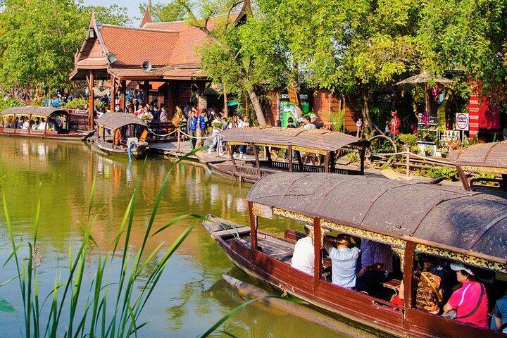 Ayutthaya Famous Temples Tour plus Floating Market and ATV Ride