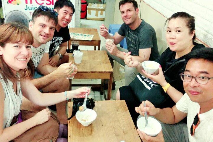 Street Food Tour Hanoi By Walking